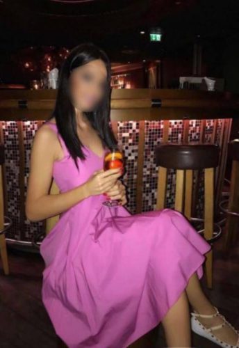 Samsun Nefis Escort Kadın Işin